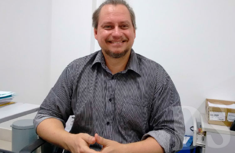 Chefe do Cartório Eleitoral, Gustavo Romko